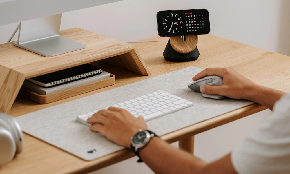 Trackball vs Vertical Mouse for Wrist Pain 2 Desk workspace with a keyboard and mouse arranged for typing and mousing